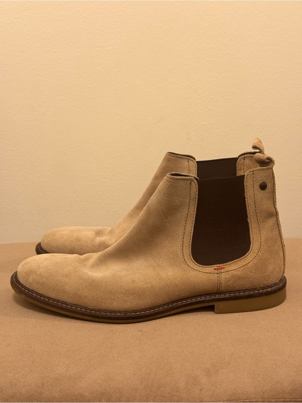 Base London“Ashdown” Suede Chelsea Boots – Men’s EU 42 (US 9)